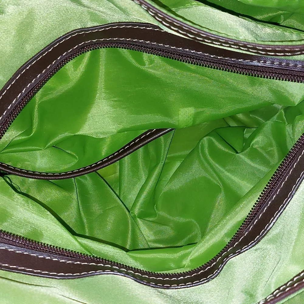 Franco Sarto green nylon shoulder bag - Picture 7 of 8